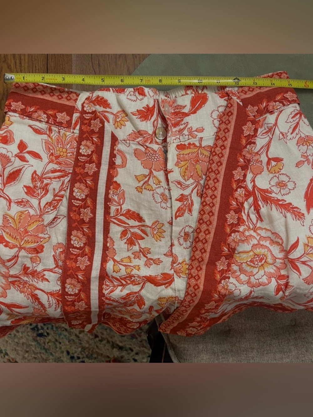Rachel Zoe Coral & Cream Floral Tie-Waist Shorts - Picture 4 of 4
